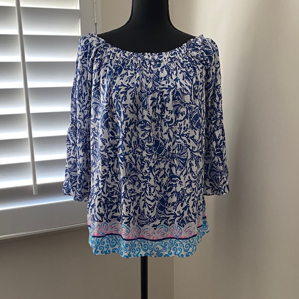 Lilly Pulitzer Blue and White Patterned Blouse